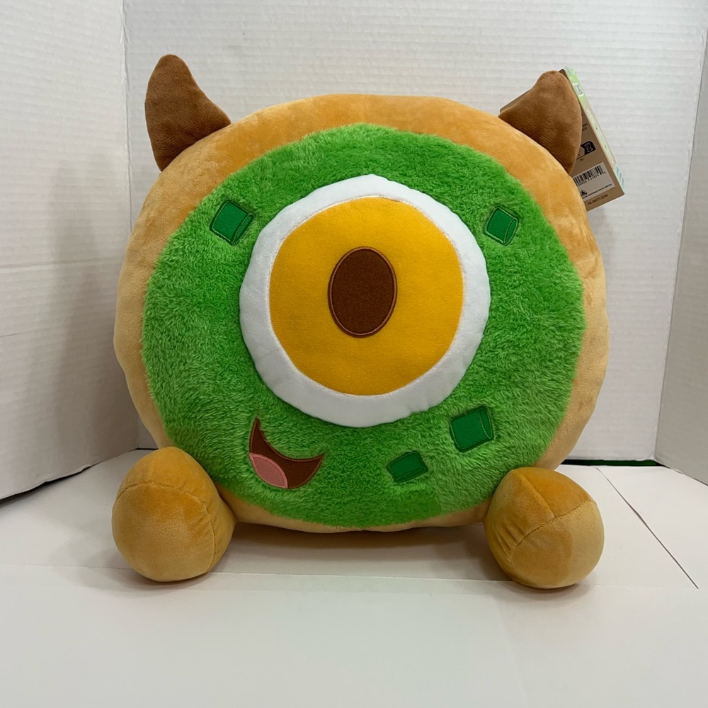 Disney Munchlings Mike Wazowski Avocado Breakfast Bagel Plush Stuffed Animal